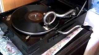 Don Cornell -- I'm Blessed (1954) played on HMV 101