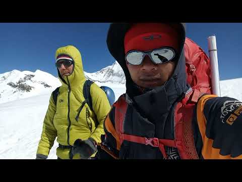 Dhaulagiri Circuit Trek and Thapa Peak 6012m. Climbing October 2022