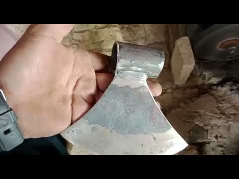 purane lohe ki kulhari | Kulhari making in Pakistan | blacksmith work | labourer work