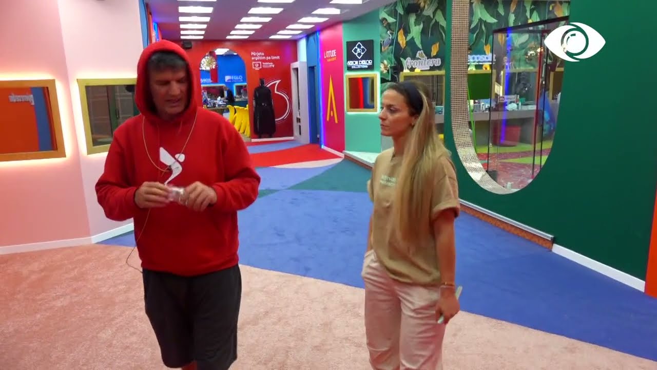 Do flas vetëm me ty/Bledi bisedon me Nitën por ruan misionin