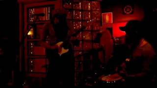 Bad Girl&#39;s Blues - Andreu Matrtínez Band a El Cor de la Vinya (Sant Andreu)