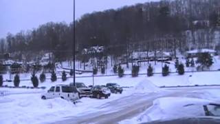 preview picture of video 'WalmartSnowRemovalEAStRiverMt01-30-10Bluefield'