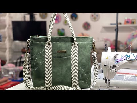 Sewing The Taylor Tote bag by More Me Know Exterior Style 1 & Interior Style 2