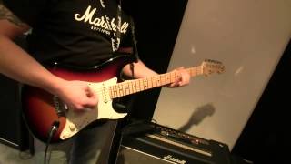 Video thumbnail for NAMM 2014: Marshall 1962HW NEW Bluesbreaker Style Combo (Video Demo) by sonicstate