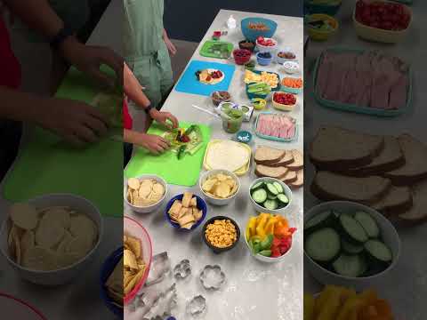Yo Quiero Snack to School campaign