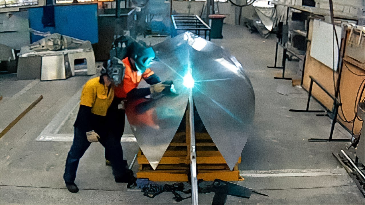 Procesos de Fabricación de Botes de Metal y Otros Procesos de Producción Que Debes Ver