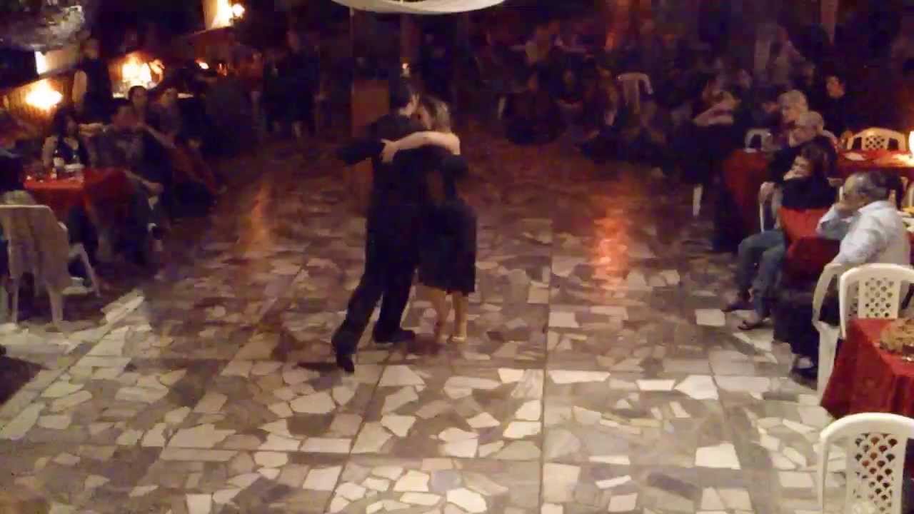 EXHIBICION LA 2X3 - Lorena Gonzalez Cattaneo y Jesus Paez / 2