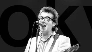 Elvis Costello - Tokyo Storm Warning