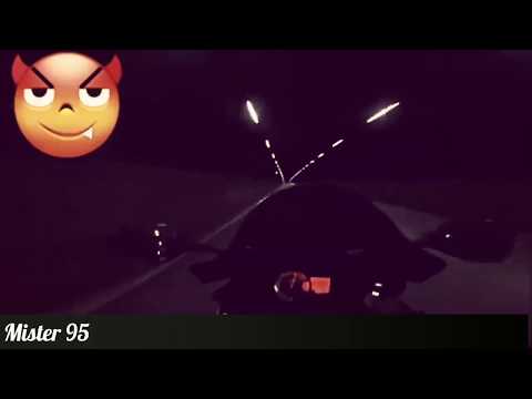 Un Motard Fou a 300km/h
