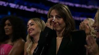 Miley Cyrus | Ordinary girl