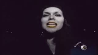 SANTA  SABINA   YO TE ANDO BUSCANDO videoclip