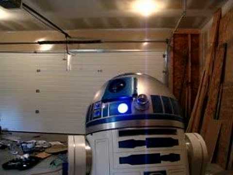 Cory Pacione's R2-D2 with his new gadgets