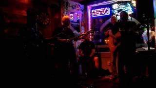 Podunk Throwbacks “I’ll Travel with You” at The Pickle Stand, Middletown, Connecticut, 7/22/17