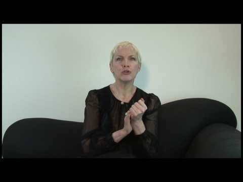 Annie Lennox Video Blog 24.02.09