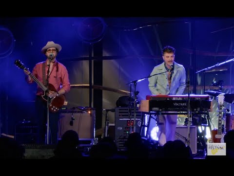 The Cinelli Brothers - Dozen Roses (Live)