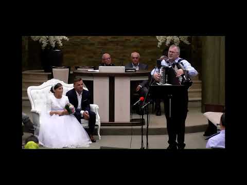 Daniel Hârtie - Singur nu e bine sa trăiești