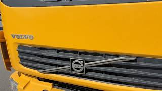 Cami&atilde;o basculante Volvo FL260 | Imagem 4 - Autoline