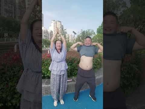 好不容易赚了老婆100块钱#逗一下婆娘 @绽放的菊
