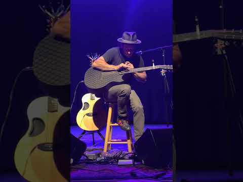 Trace Bundy - Acoustic Medley