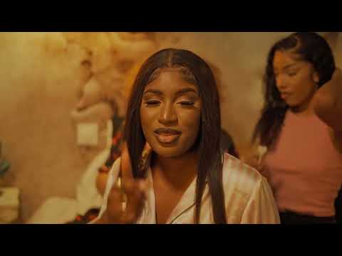 Kizzy Grâce - Dis moi comment? (Clip Officiel)