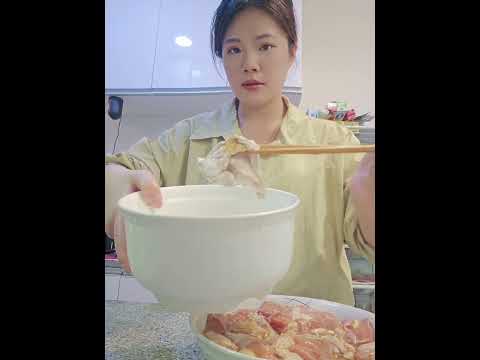 蜂蜜香煎雞腿佐洋蔥玉米粒-【2025 蜂蜜廚神2挑戰賽】初賽短影音徵件&人氣票選正式開跑！