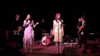 Briar Gillis - Black Horse and The Cherry Tree