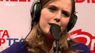 Maaike Ouboter - Dat Ik Je Mis (live bij Q-music)