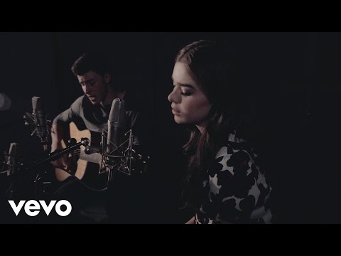 Shawn Mendes & Hailee Steinfeld - Stitches (Official Video) ft. Hailee Steinfeld