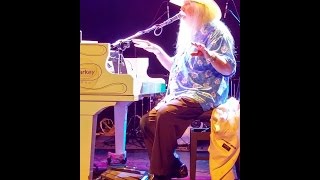 LEON RUSSELL - THE BALLAD OF MAD DOGS & ENGLISHMEN -WITH A SHORT INTRO