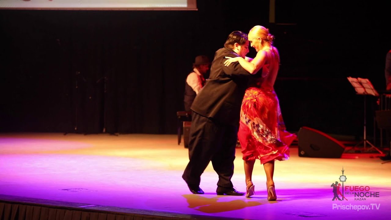 Aoniken Quiroga y Alejandra Mantinan, La Roulotte Tango, Fuego de la noche 2015, Kazan