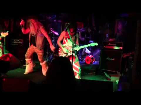 Bottom's up at KJ Farrell's 4/9/16