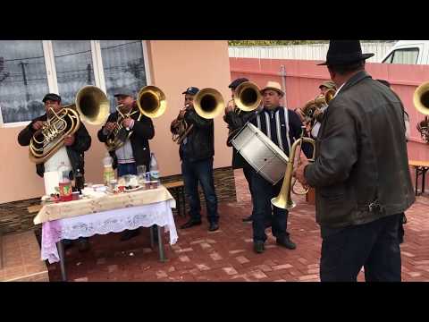 FANFARA DE LA VALEA MARE La Puscasi 2