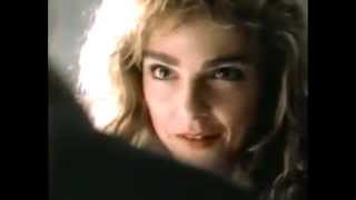 commercial Roberta Bizeau Weiss 1