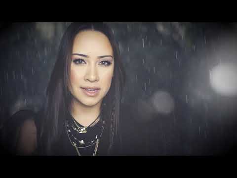 Ralphie B & Clara Yates - Live Like Legends (Official Music Video)