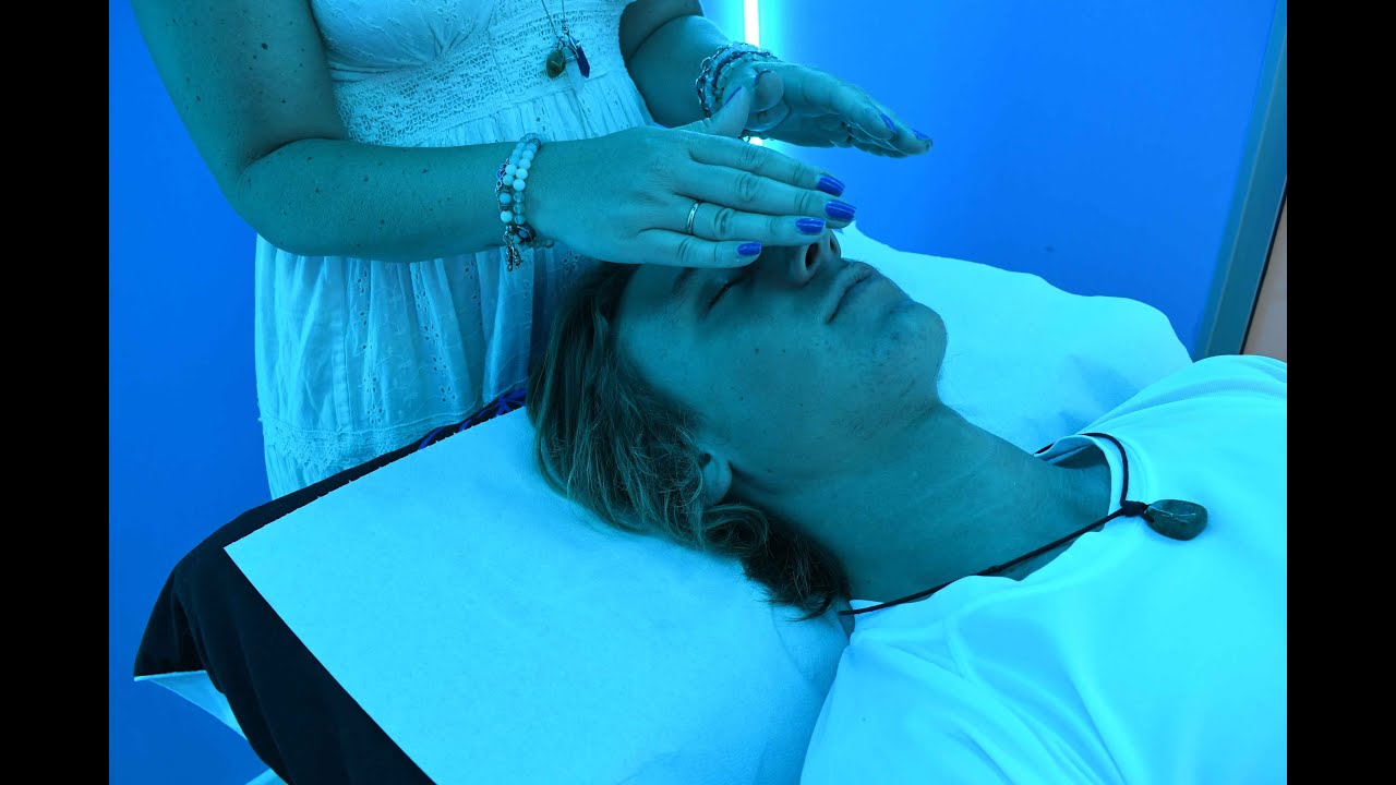 Reiki y limpieza energética en la Cueva de la Luz de Meloneras