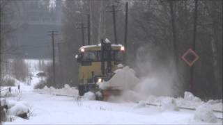 preview picture of video 'Cab ride & Snow Sweeping At Porvoo Museum Railroad.'