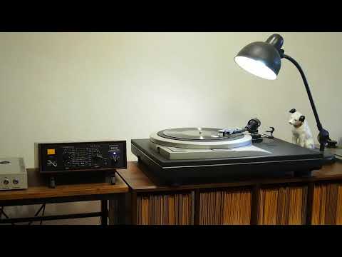 Serenade for A Wealthy Widow / Hal Kemp and his Orchestra