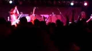 Endeverafter "Baby Baby Baby" live