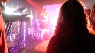 Foxes - Beauty Queen Live