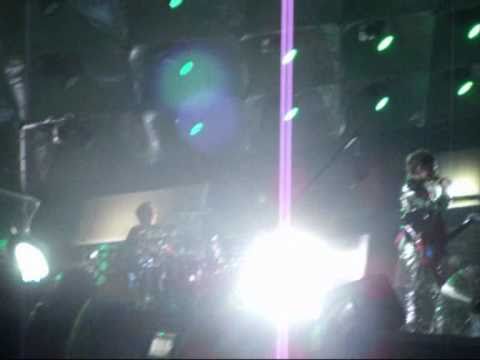 SMBH + NB - Miuz Live @ Wembley Stadium 10/09/2010