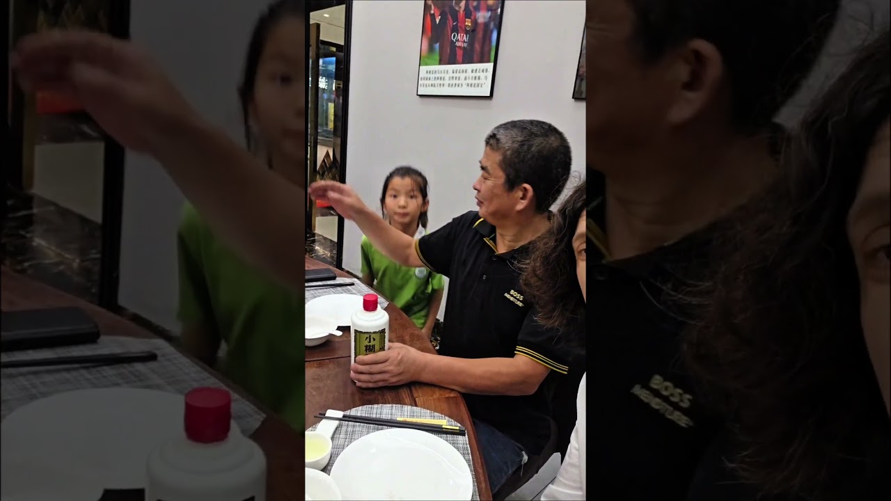 Тестируем китайское вино с хозяином завода - Джеки