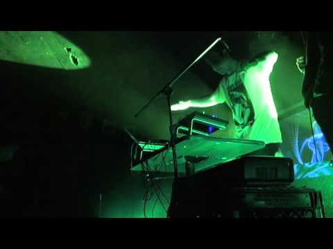 download lagu mp3 mp4 Dj Littlefoot, download lagu Dj Littlefoot gratis, unduh video klip Dj Littlefoot
