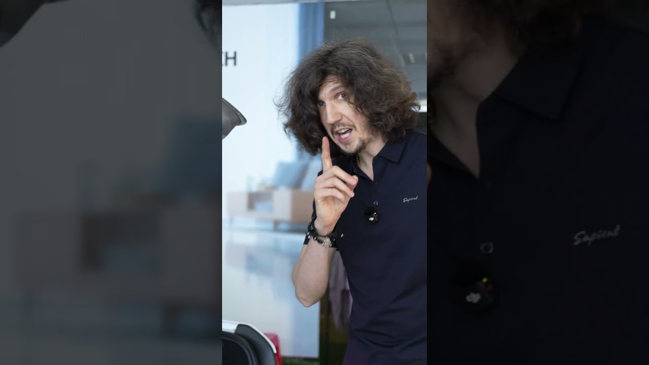 Какую акустику внедрила компания Pure Dream в BMW?