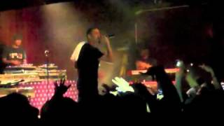 J. Cole Performs Verse From &quot;Looking For Trouble&quot;