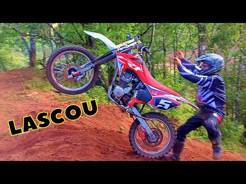 Trilha Do Cachorro Loko POEIRA + TOMBOS = PREJUÍZO KKKKKKKK