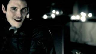 Breaking Benjamin - Give Me a Sign OFFICIAL