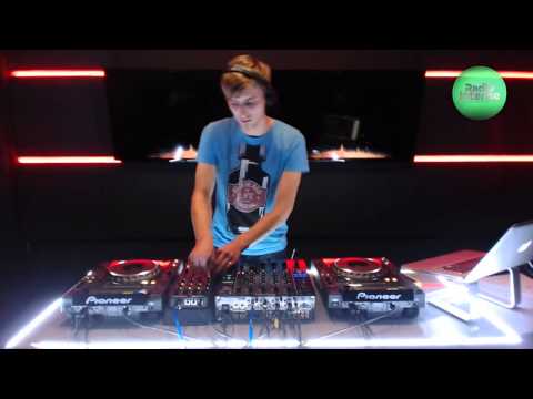 Ewsei - Live @ Radio Intense 23 09 2013