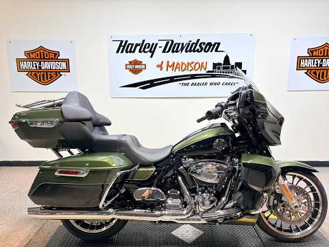 2026 FLHXL Harley-Davidson® Street Glide Limited Olive Steel Metallic / Vivid Black Chrome Trim