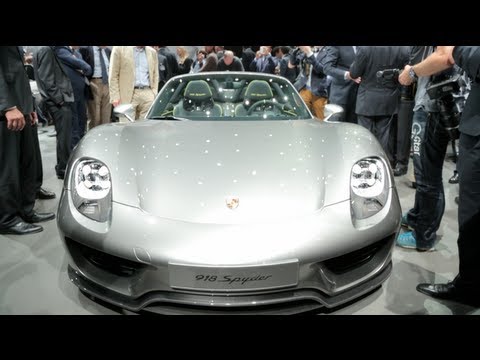 2014 Porsche 918 Spyder First Look - 2013 Frankfurt Motor Show