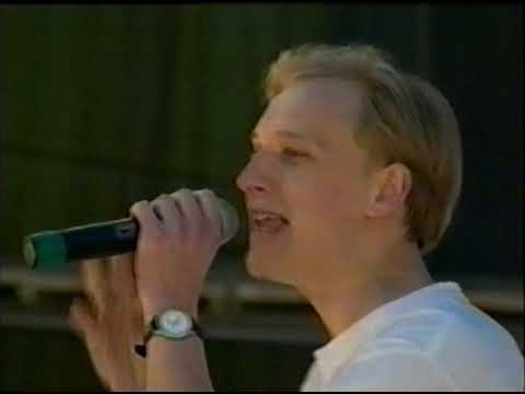 Ekspresas   Nepalik manęs